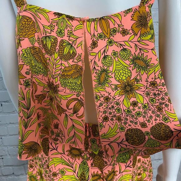 H&M FLORAL CREPE WOVEN FABRIC SHORT JUMPSUIT - Picture 10 of 12